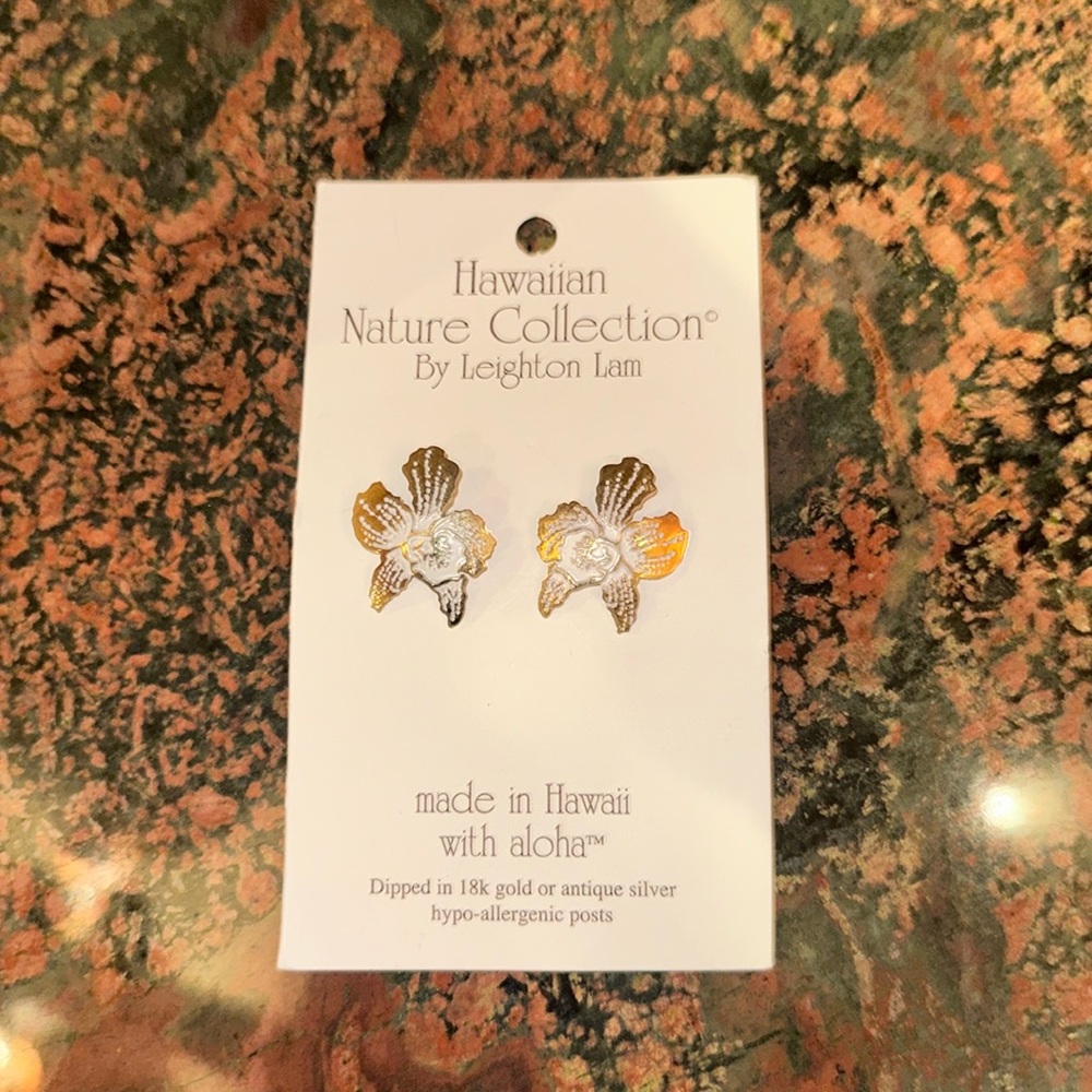 Hawaiian Nature Collection Leighton Lam Floral Earrings Dipped in 18k Gold NEW